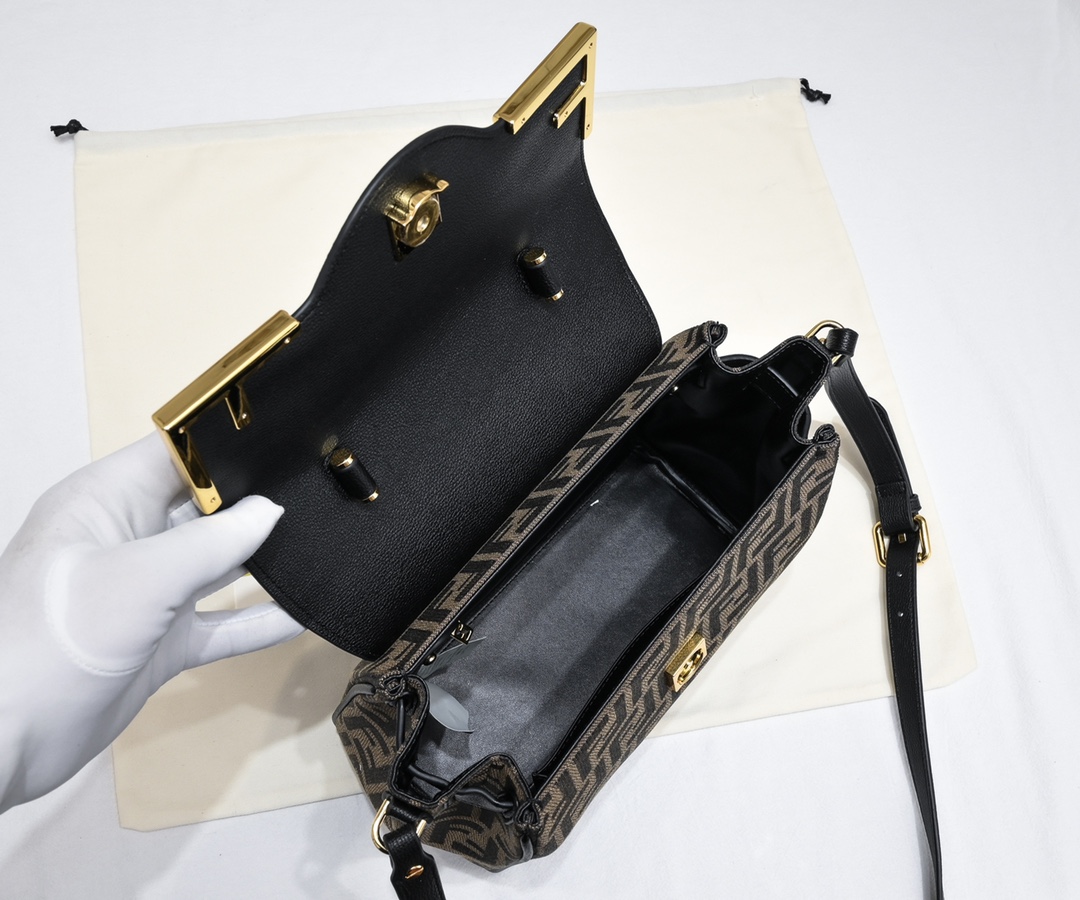 VersaceByFendi La Medusa Bag 2183 LM052 25cm - ELEGANCE-SECRETE