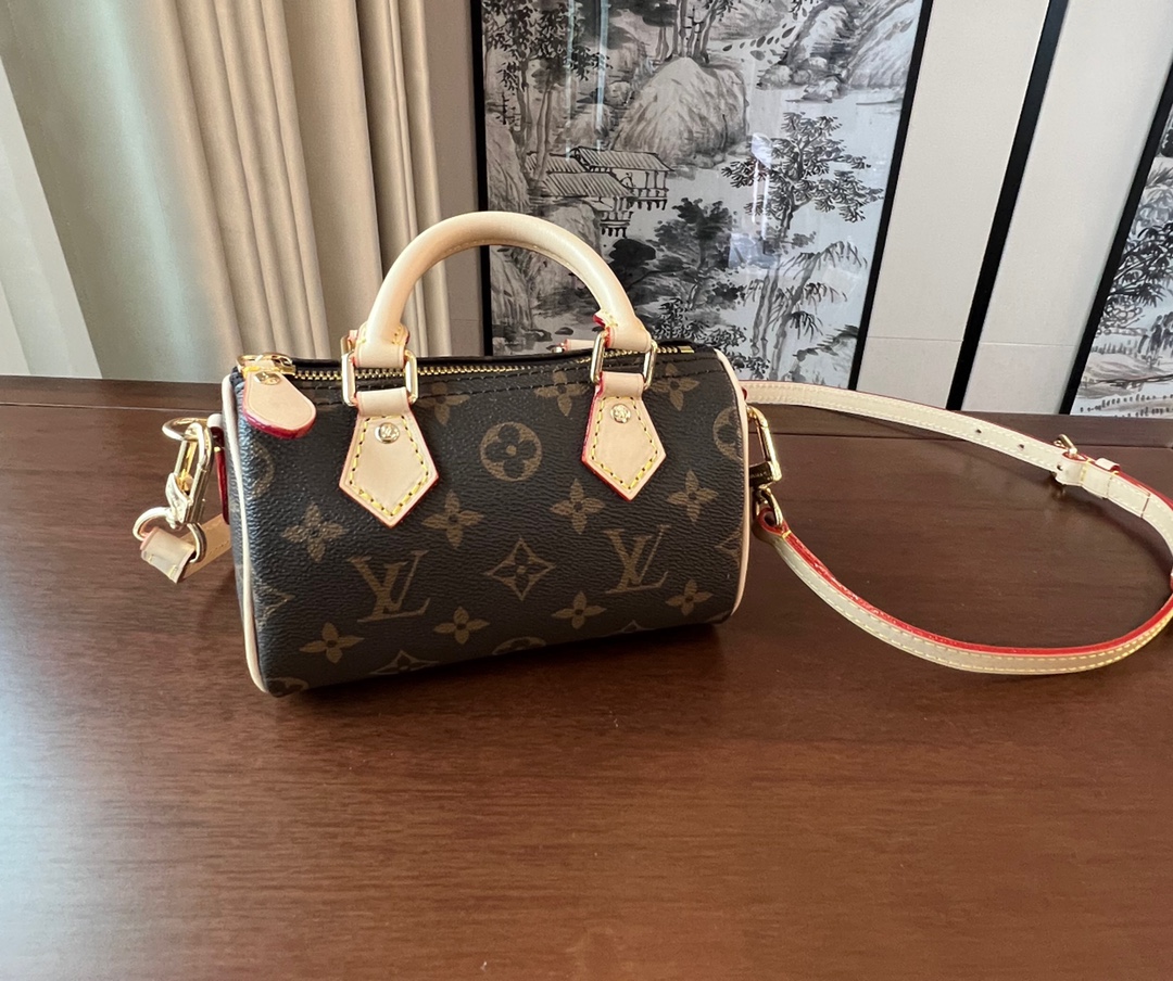 LVM81085LM041 16*10*7.5 cm - ELEGANCE-SECRETE